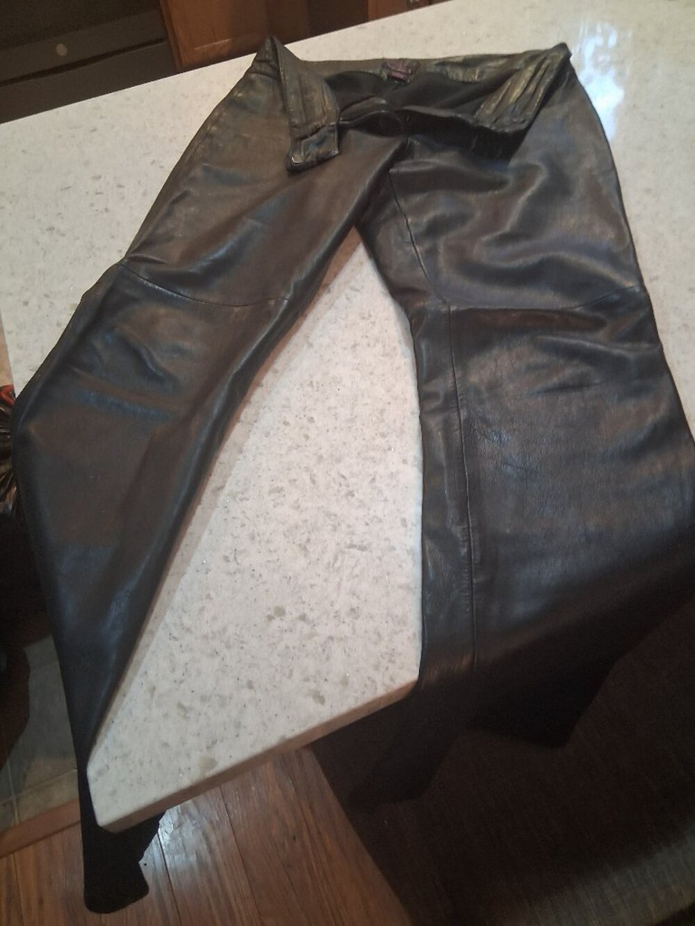Ladies Black Lambs Leather Pants, VS2 by VAKKO size 12 (see label)